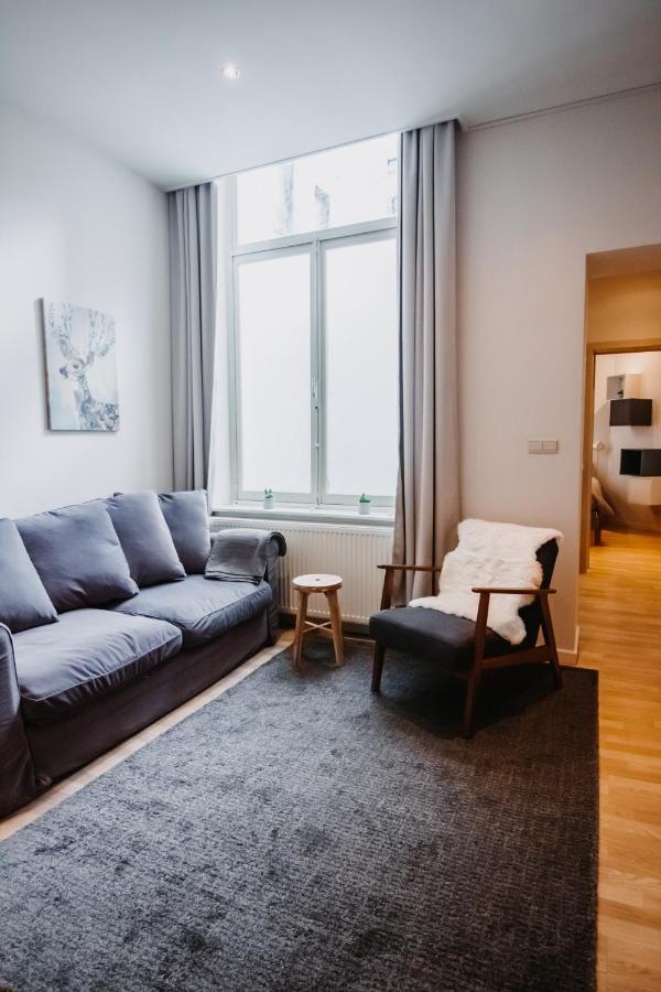 Central And Cozy In Brussel Bagian luar foto